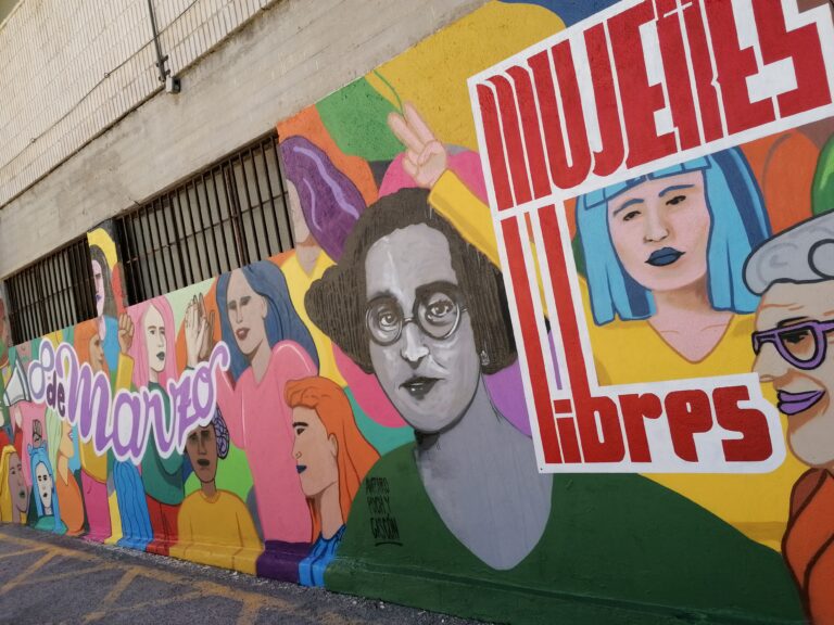 El Ayto De Adra Intenta Sancionar A Cnt Por Promover Un Mural